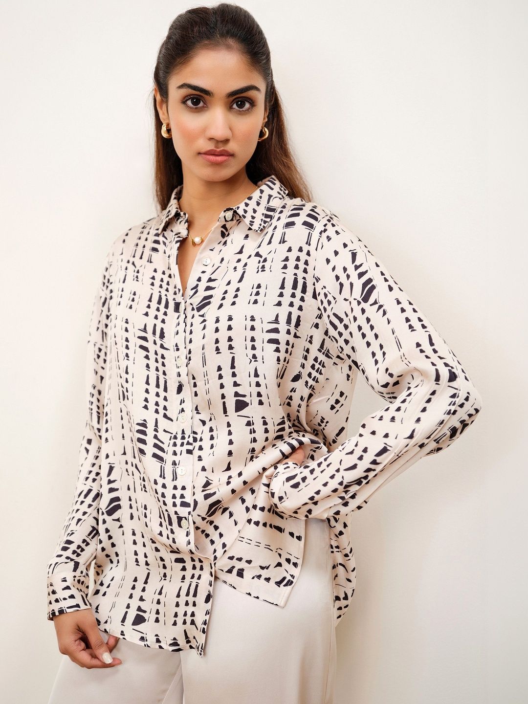 AND Women Printed Casual Shirt - Image 4